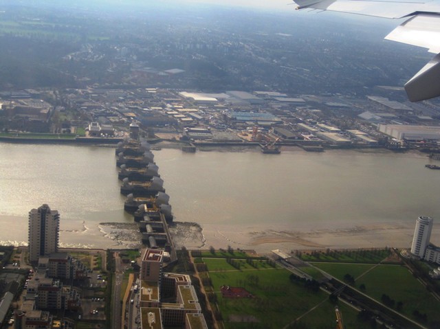 IMG 2175 Thames-barrier-from-flight-to-Nice