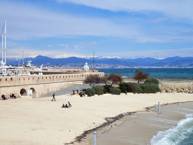 P3212506 Antibes-Plage-de-la-Gravette