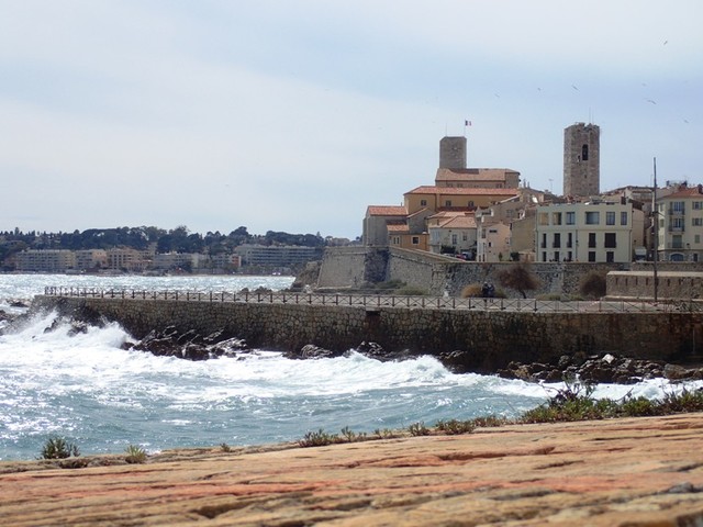 P3212509 Antibes-view-from-Quai-Henri-Ramboud