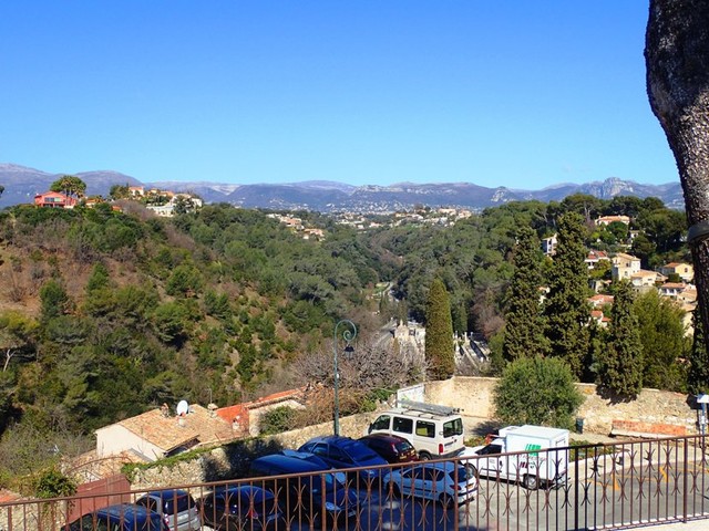 P3232578 View-from-Haut-de-Cagnes-Place-de-Chateau