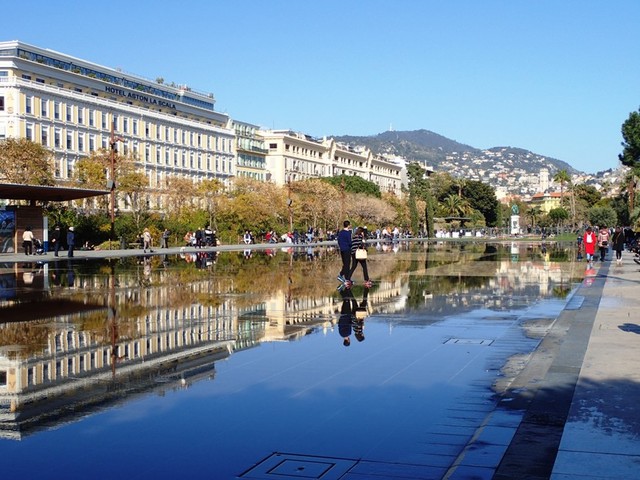 P3232611 Nice-Promenade-du-Paillon-Miroir-d'Eau