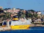 P3232633 Corsican-ferry-docking-at-Nice-harbour