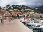 PA177020 Menton-promenade-by-marina