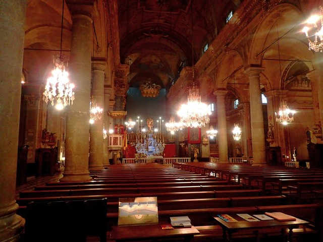 PA177038 Inside-Basilique-Saint-Michel-Archange, Menton